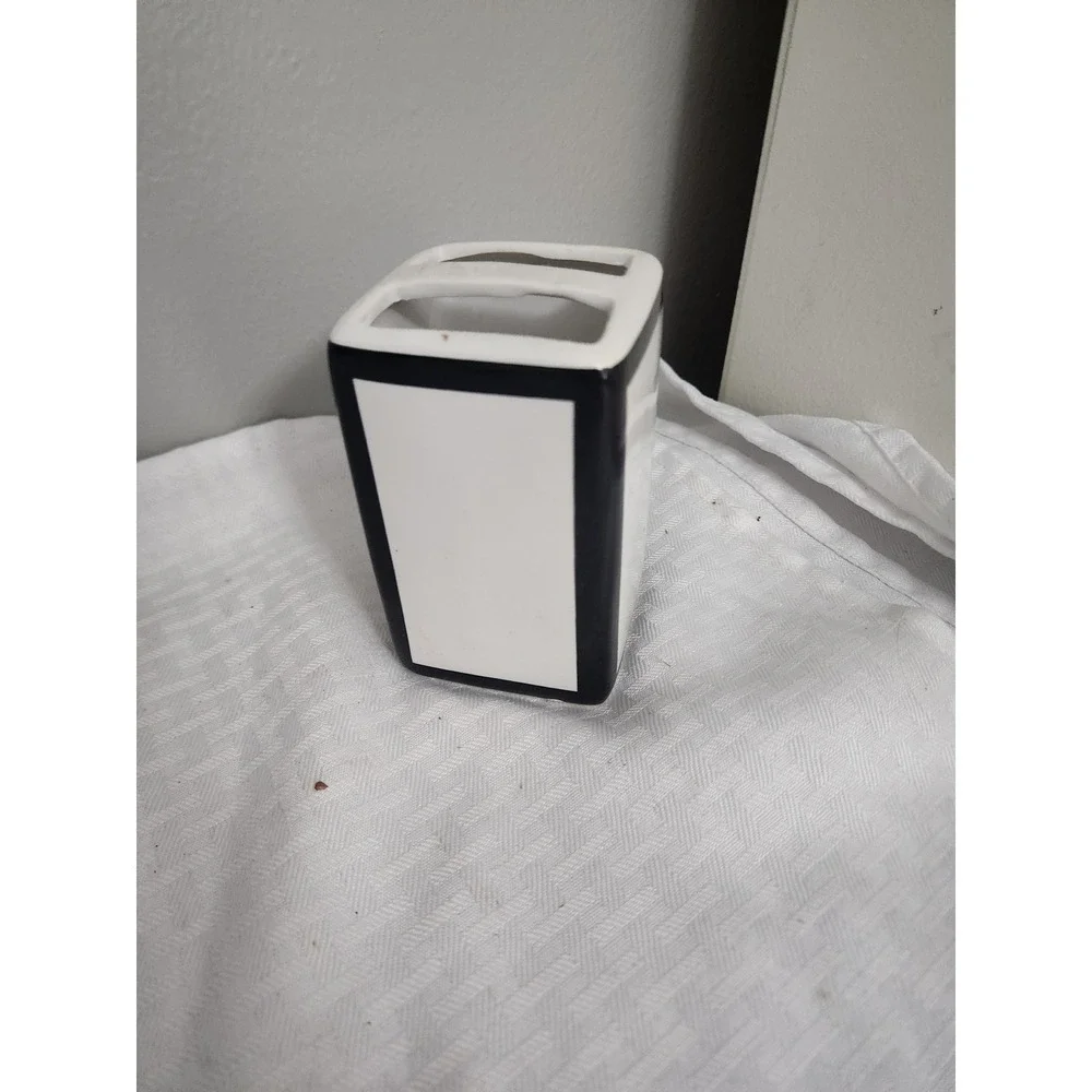 N/A modern ceramic
